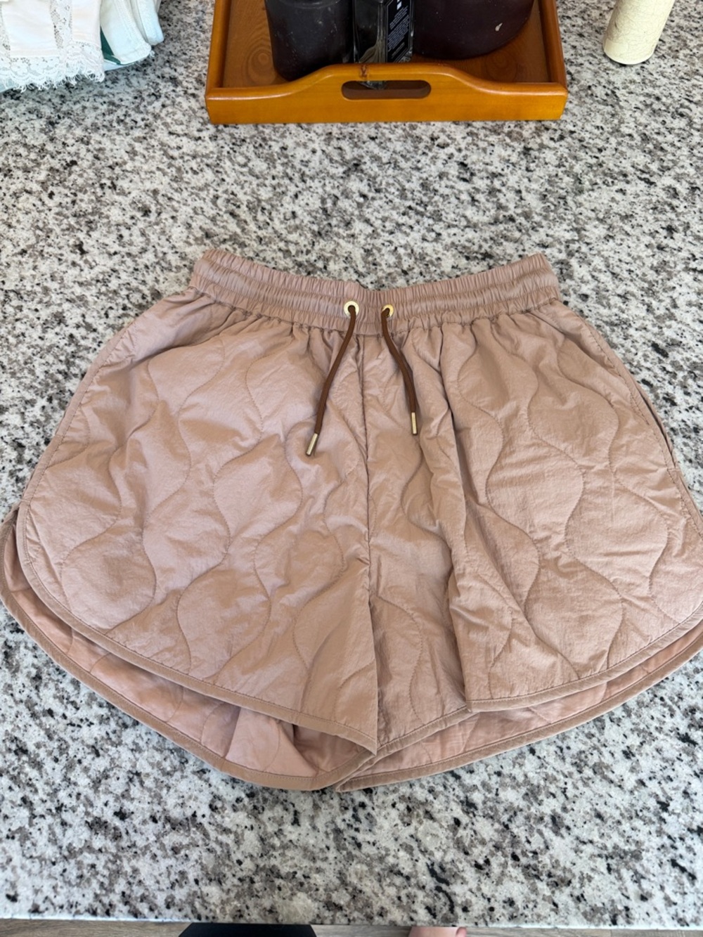 Varley catrine quilted short